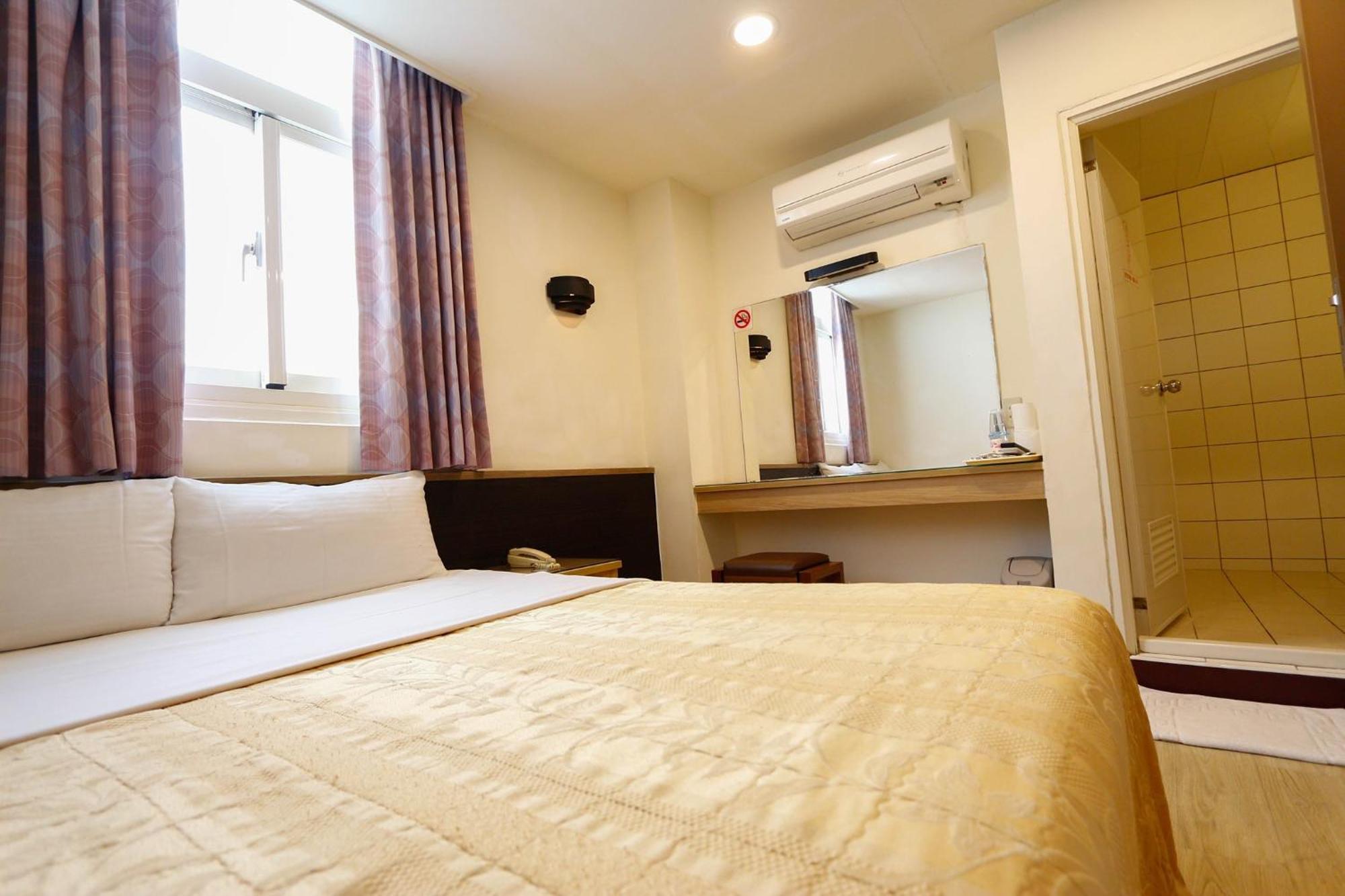 D.Y. Hotel Taichung Room photo