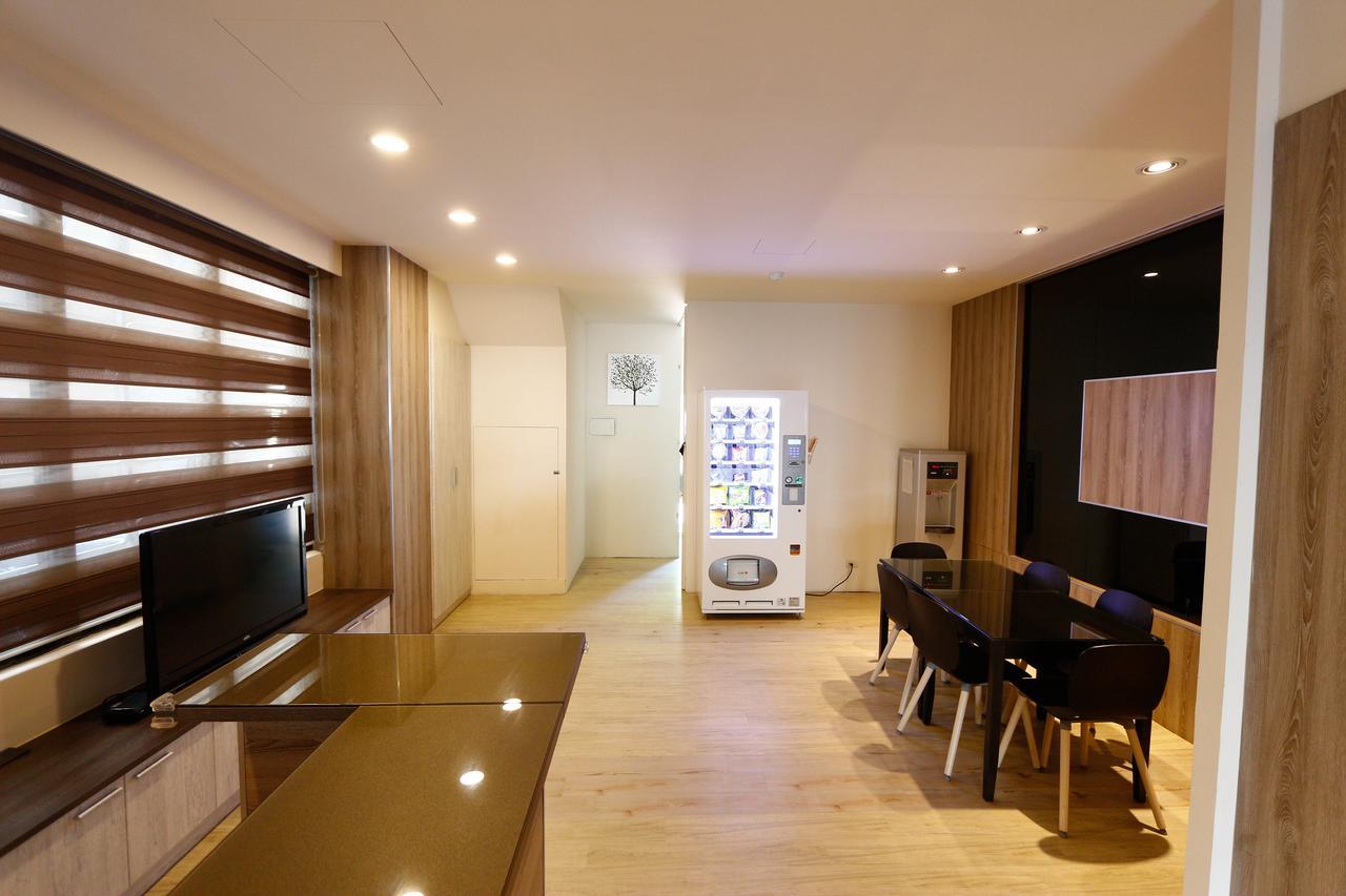 D.Y. Hotel Taichung Exterior photo